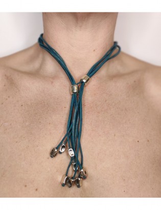 Collier fil turquoise